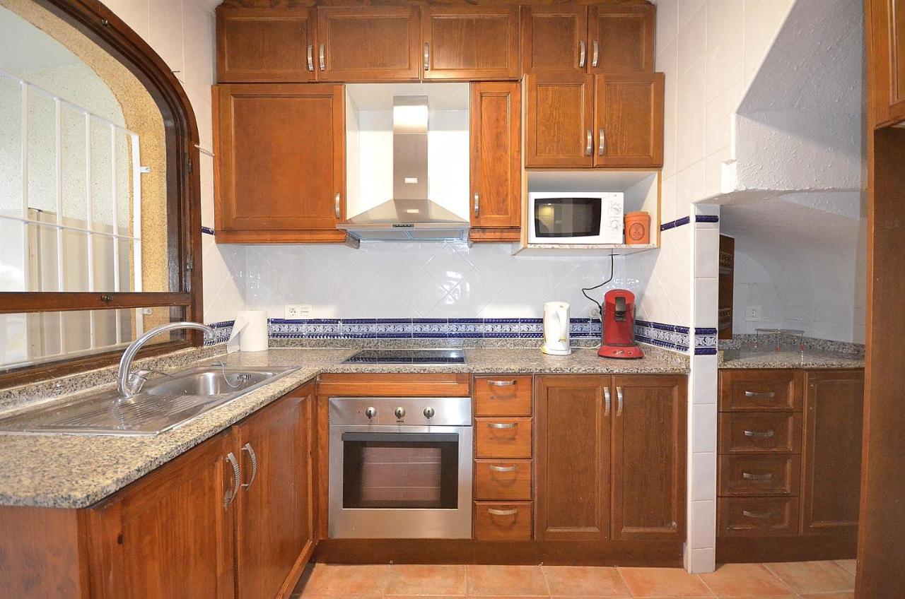 Agradable Adosado Con Piscina, Duchas Hidromasaje Βίλα Τορεβιέχα Εξωτερικό φωτογραφία