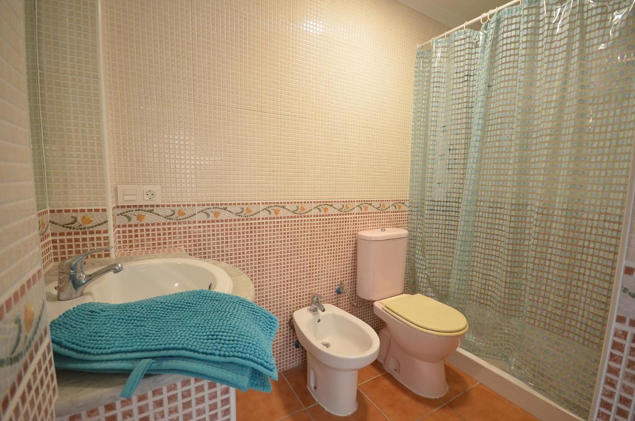 Agradable Adosado Con Piscina, Duchas Hidromasaje Βίλα Τορεβιέχα Εξωτερικό φωτογραφία