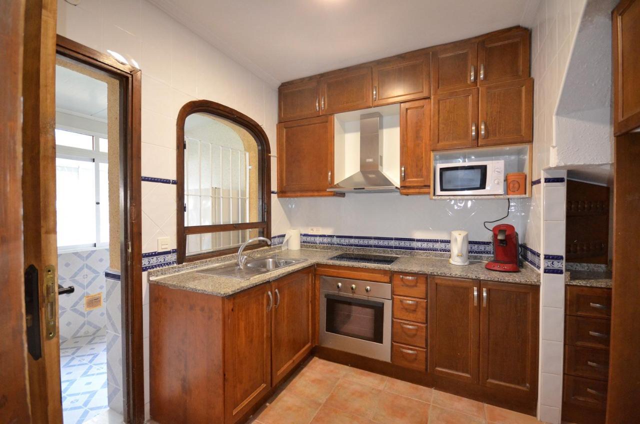 Agradable Adosado Con Piscina, Duchas Hidromasaje Βίλα Τορεβιέχα Εξωτερικό φωτογραφία